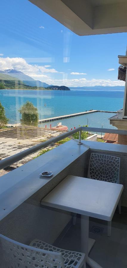 Ristevski Apartments Ohrid Ngoại thất bức ảnh